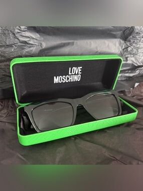 Love Moschino Sunglasses